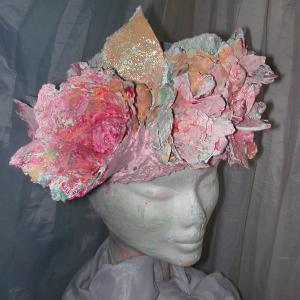 Metamorfismo cromatico della materia che prende forma