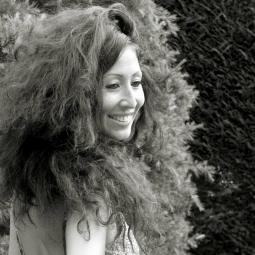 MARIA ANDRADE ANDRADE