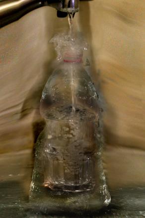 fallo strabordare d'amore,riempilo riempilo il tuo cuore