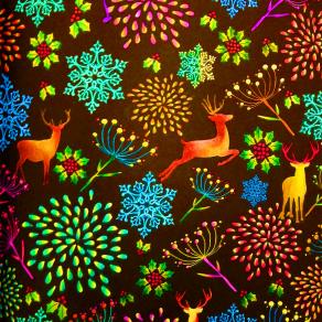 Anche da adulto trovo difficile dormire la vigilia di Natale. L'eccitazione del Natale e' una potente caffeina,non importa la tua eta'...!!!