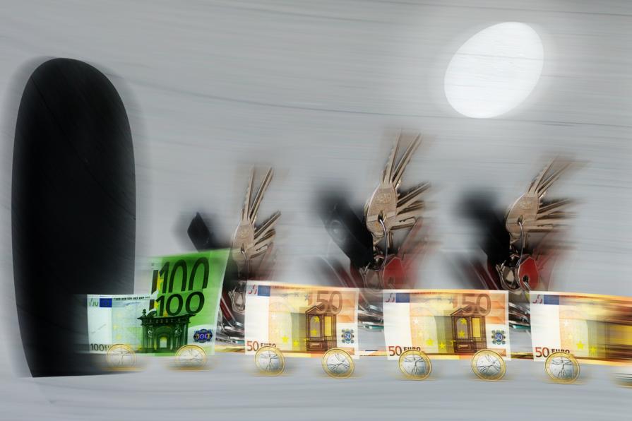 NO MONEY. NON PARTY.