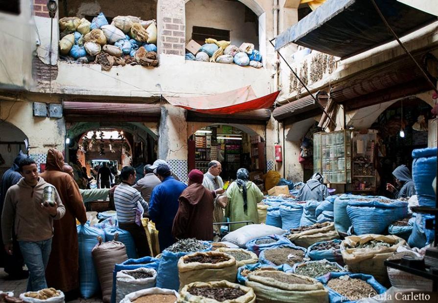 Serie URBAN STREET - Marrakech - Il mercato 