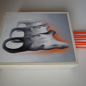 Vuot con corpo arancio in sequenza