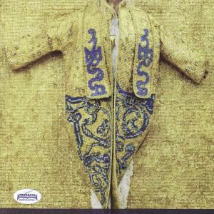 "Patriarchal family in the limelight" "Patriarchal family in the limelight"