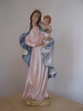 Madonna con il Gesù Bambino in braccio