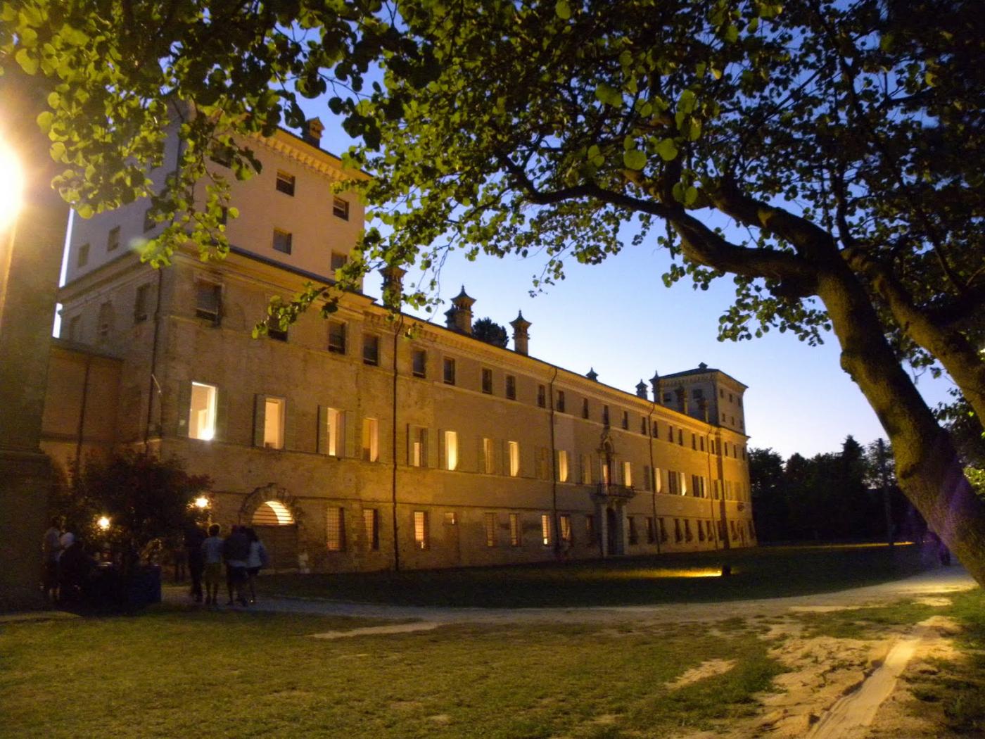 "E quindi uscimmo a riveder le stelle."