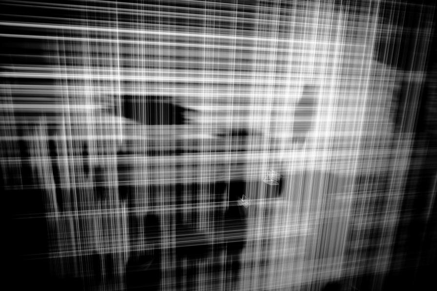 Dietro il sipario ( Behind the curtain ) 