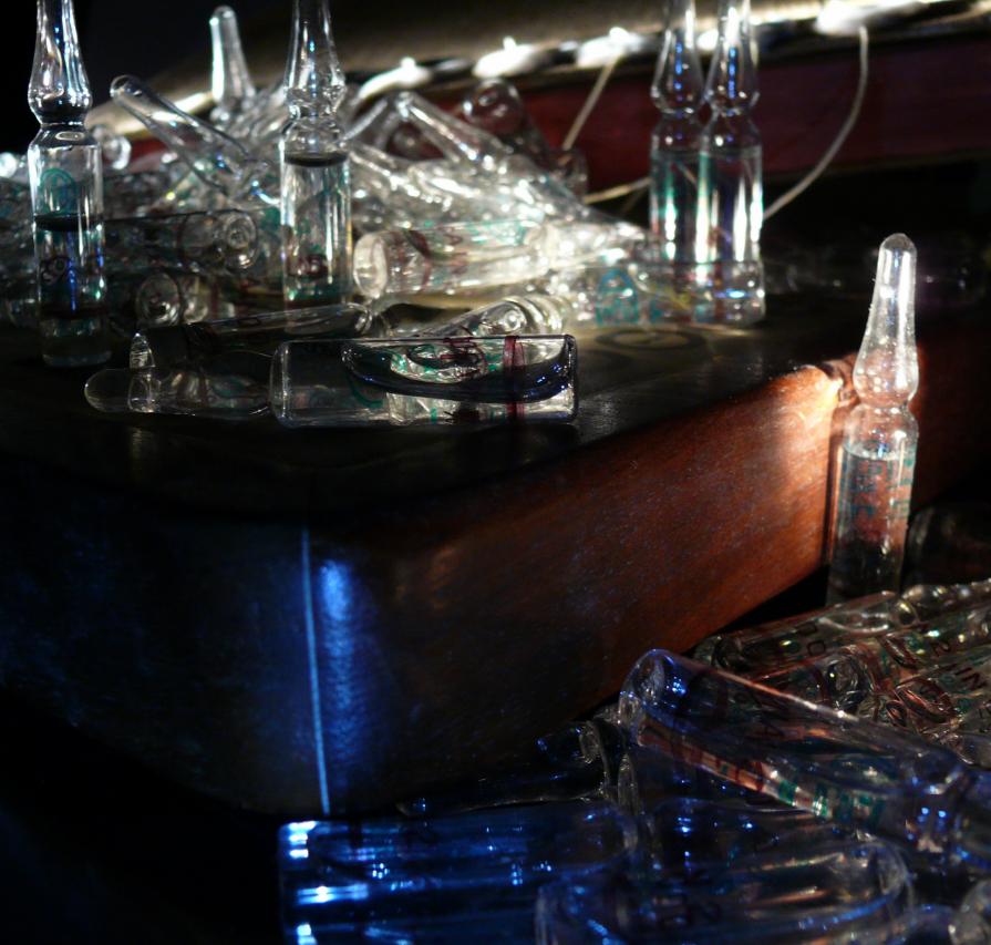 Det Sjunde in seglet.The Seventh stamp.13