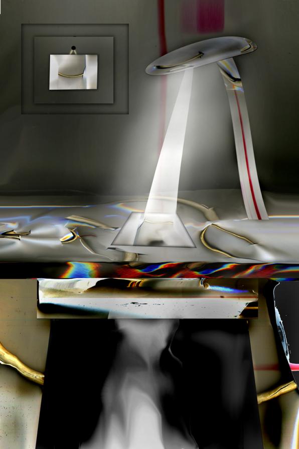 sulla scrivania dei miracoli tutto si puo' accendere.