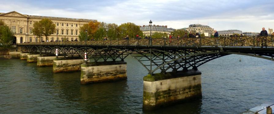 Le pont des arts ou des amours ?