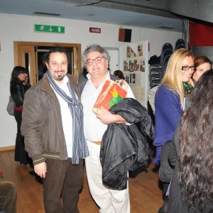 "CosmoGRAPHIES between Sign, Matter and Vision"