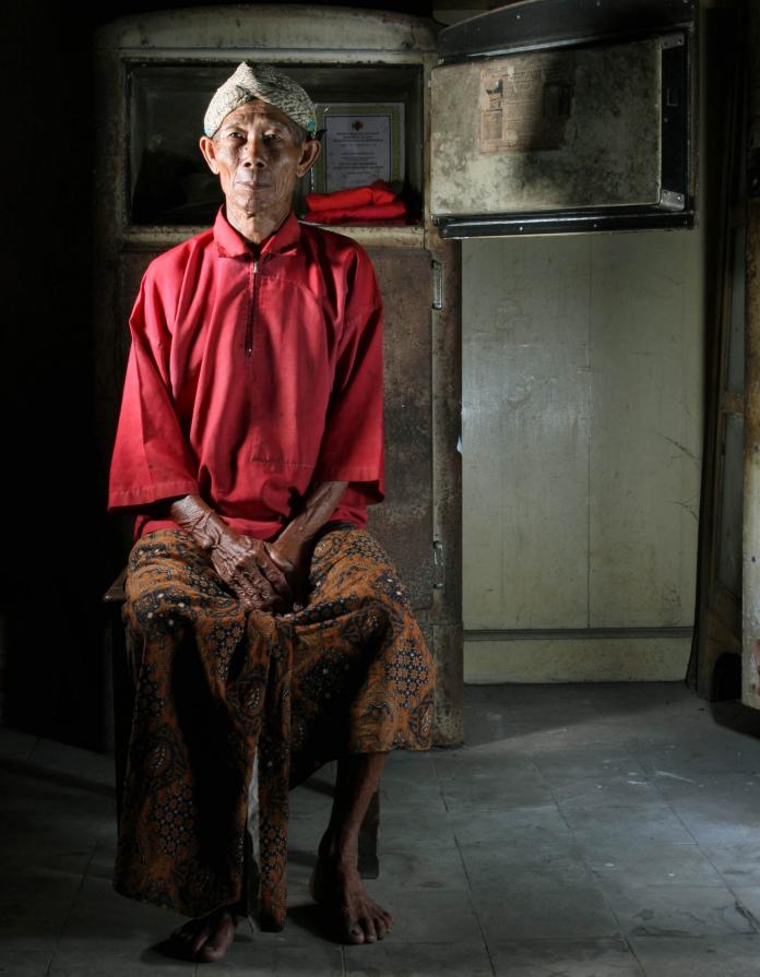 The Service of Sultan Palace Yogyakarta - Series #10 The Service of Sultan Palace Yogyakarta - Series #10