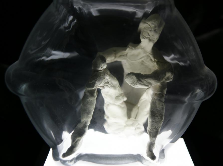 Umano Sottovuoto - Human Vacuum