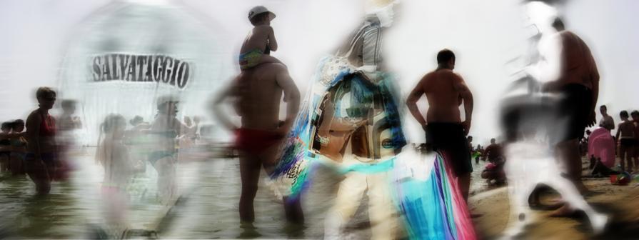 Cesenatico 2012, alla Signora gli  è scivolata la banana.o è scivolata sulla buccia di banana???