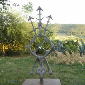 scultura da esterno (forma automanifesta)