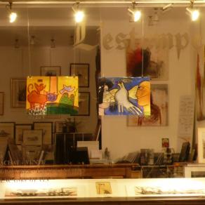 Une vitrine la nuit...