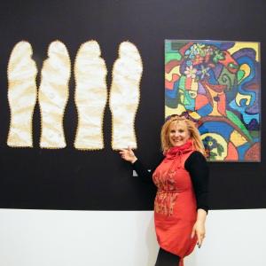 PERFORMANCE ROSA DIDONNA CLOISONNE’LE PETIT 4 (ARTE-LA MIA SECONDA PELLE) AT TAIDEMUSEO OULU FINLAND