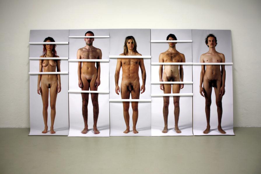 roll n' roll A PORTRAIT OF THE PORTRAIT roll n' roll A PORTRAIT OF THE PORTRAIT