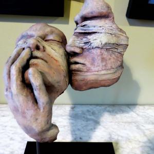 TRA REALISMO E IPERREALISMO al CLUB LA MERIDIANA DI MODENA TRA REALISMO E IPERREALISMO al CLUB LA MERIDIANA DI MODENA