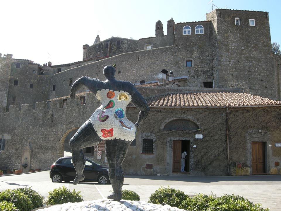 "OPERE & OPERE" DAL 6 AL 12 LUGLIO 2014 AL CASTELLO ALDOBRANDESCHI COLLACCHIONI A CAPALBIO (GR)