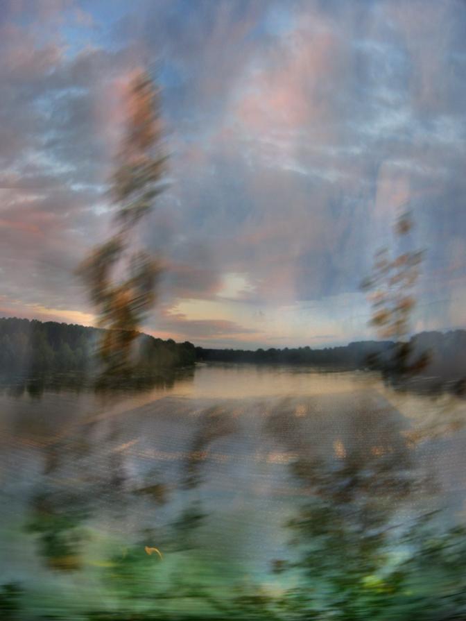 L'  Alba dal Ponte del Po.